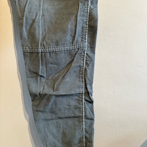 Da-Nang Women's Cargo Pants in Gray with Brown Details - Picture 3 of 16